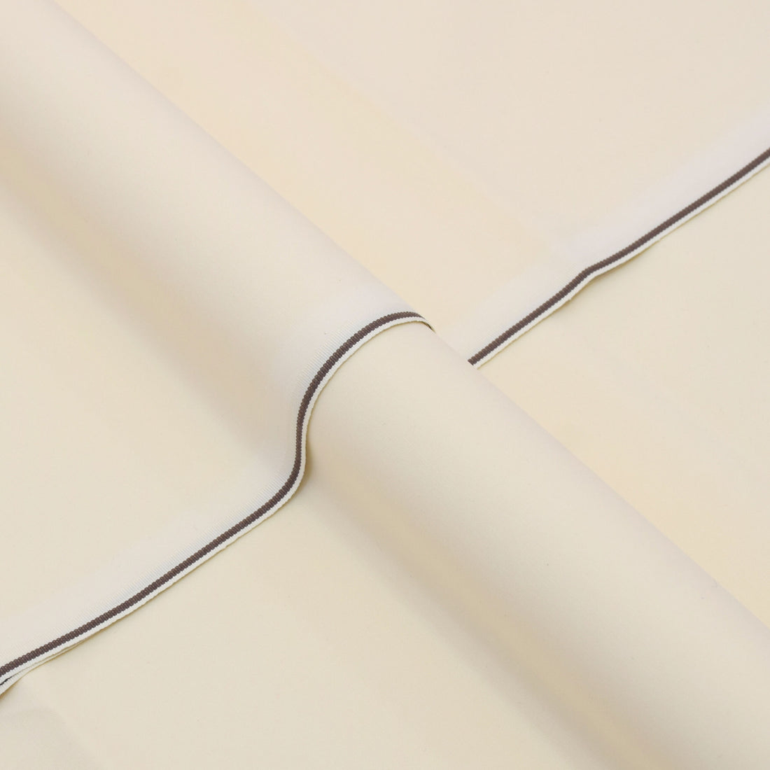 Unstitched Premium Pakistani Bosky